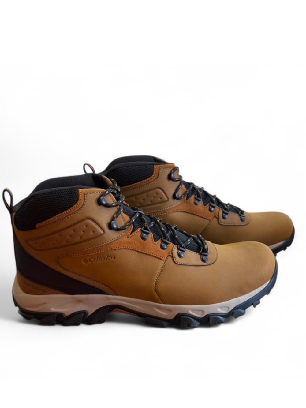 NEW Men’s Columbia Newton Ridge Brown Hiking Boots Size US 17 (NWT)